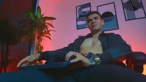 alpha_dominus_ online show from 04/09/26, 06:19