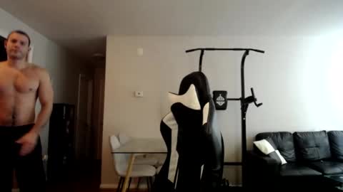 Snapshot of alpha_dominus_king chatting on 10/16/25, 03:35 OF online show from 10/16/25, 03:35