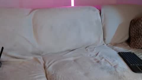 Alpha Jax online show from 10/10/25, 10:09