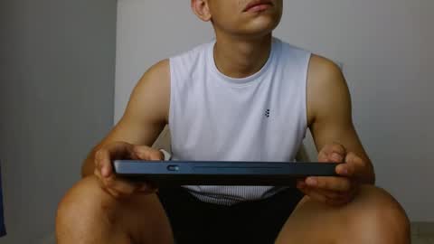 Snapshot of alpha_pprs chatting on 01/21/25, 01:50 Alpha pprs online show from 01/21/25, 01:50