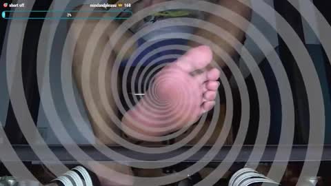 Snapshot of alphacashmaster8 chatting on 12/17/25, 05:02 MASTER FINDOM DRAIN... online show from 12/17/25, 05:02