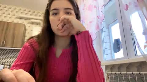 Ksenia online show from 11/28/25, 07:33