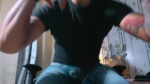 Snapshot of alphadrip chatting on 11/04/25, 12:15 alphadrip online show from 11/04/25, 12:15