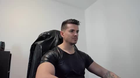 LeatherMaster online show from 10/01/25, 09:37