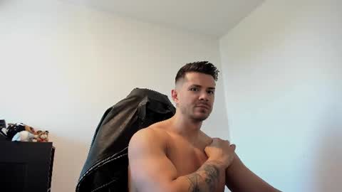 LeatherMaster online show from 07/08/26, 07:46