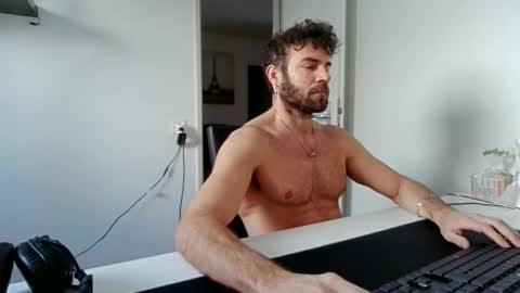 alphah_hunk online show from 01/11/26, 11:37