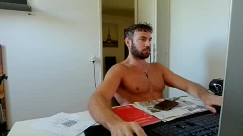 Snapshot of alphah_hunk chatting on 06/14/26, 09:55 alphah_hunk online show from 06/14/26, 09:55