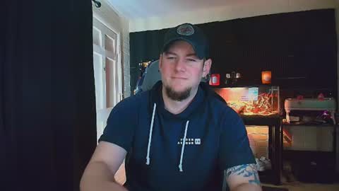 Snapshot of alphanuts101 chatting on 12/06/24, 05:55 Ryno online show from 12/06/24, 05:55