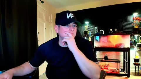 Snapshot of alphanuts101 chatting on 09/19/25, 07:14 Ryno online show from 09/19/25, 07:14