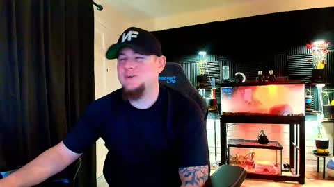 Snapshot of alphanuts101 chatting on 09/26/25, 07:40 Ryno online show from 09/26/25, 07:40