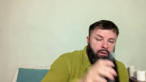 Jhonny online show from 10/10/25, 03:05