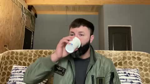 Jhonny online show from 10/14/25, 02:34