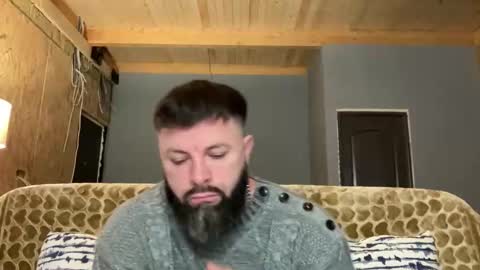 Jhonny online show from 10/17/25, 02:48