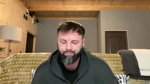 Jhonny online show from 11/13/25, 04:55