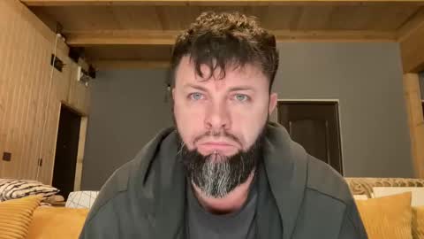 Jhonny online show from 12/05/25, 04:10