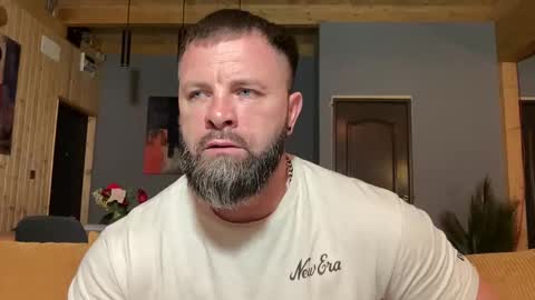 Jhonny online show from 06/05/26, 02:29