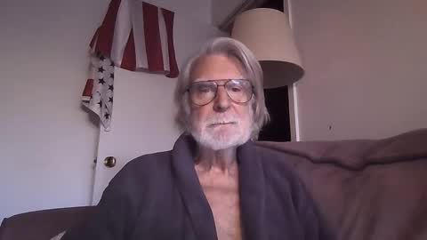 AlphaUniform online show from 03/01/25, 12:34