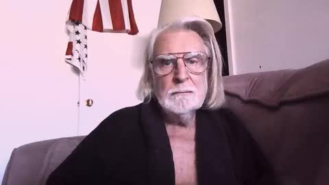 AlphaUniform online show from 02/01/26, 08:07