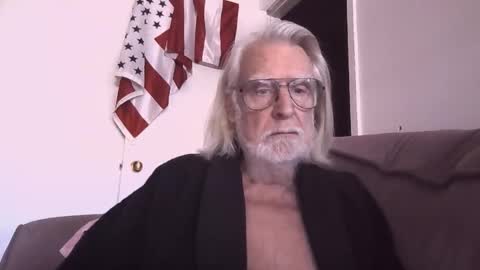 AlphaUniform online show from 02/24/26, 03:32