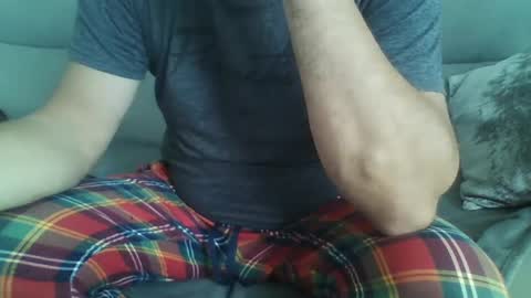 Snapshot of alsi72 chatting on 01/13/25, 03:04 alsi72 online show from 01/13/25, 03:04