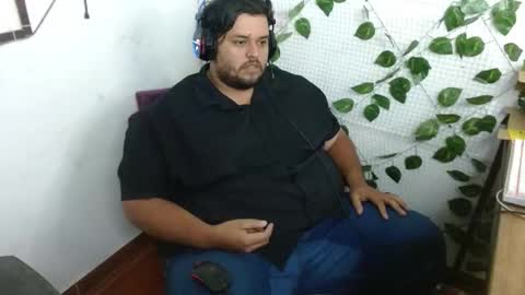 Jhosep online show from 10/11/25, 01:53