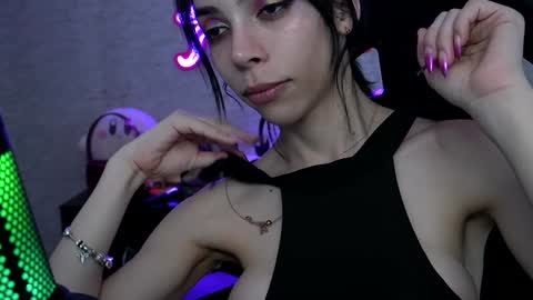 Snapshot of altsofie chatting on 12/03/24, 10:28 Sofie Kimino online show from 12/03/24, 10:28