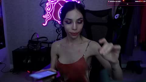 Snapshot of altsofie chatting on 02/03/25, 10:03 Sofie Kimino online show from 02/03/25, 10:03