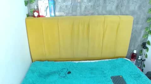 alunnaclarkcm online show from 02/01/26, 11:58