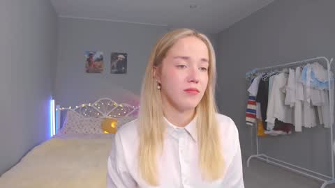 Snapshot of aluntick chatting on 12/06/24, 02:06 Amelia NEXT STREAM online show from 12/06/24, 02:06