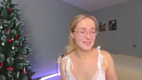 Snapshot of aluntick chatting on 01/07/25, 02:08 Amelia NEXT STREAM online show from 01/07/25, 02:08