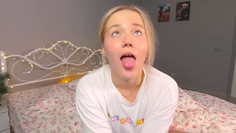 Snapshot of aluntick chatting on 01/11/25, 05:07 Amelia NEXT STREAM online show from 01/11/25, 05:07