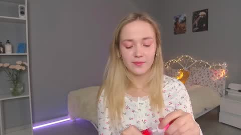 Snapshot of aluntick chatting on 01/15/25, 02:13 Amelia NEXT STREAM online show from 01/15/25, 02:13