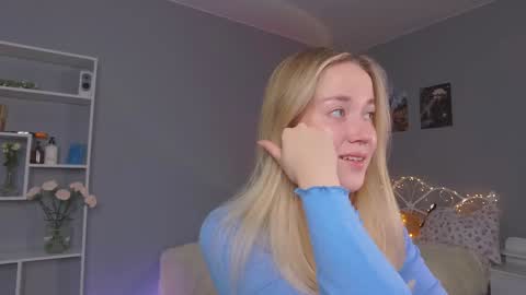 Snapshot of aluntick chatting on 01/18/25, 02:02 Amelia NEXT STREAM online show from 01/18/25, 02:02