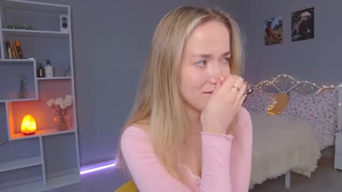 Snapshot of aluntick chatting on 02/01/25, 01:41 Amelia NEXT STREAM online show from 02/01/25, 01:41