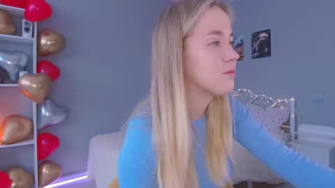 Snapshot of aluntick chatting on 02/14/25, 01:51 Amelia NEXT STREAM online show from 02/14/25, 01:51