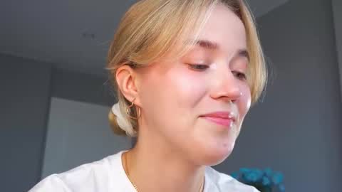 Snapshot of aluntick chatting on 09/10/25, 01:55 Amelia NEXT STREAM online show from 09/10/25, 01:55