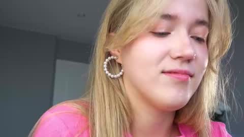 Snapshot of aluntick chatting on 09/13/25, 01:33 Amelia NEXT STREAM online show from 09/13/25, 01:33