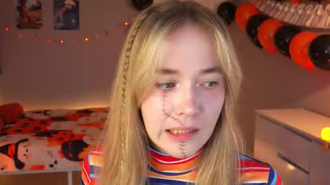 Snapshot of aluntick chatting on 10/31/25, 01:56 Amelia NEXT STREAM online show from 10/31/25, 01:56