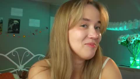 Snapshot of aluntick chatting on 11/08/25, 05:12 Amelia NEXT STREAM online show from 11/08/25, 05:12