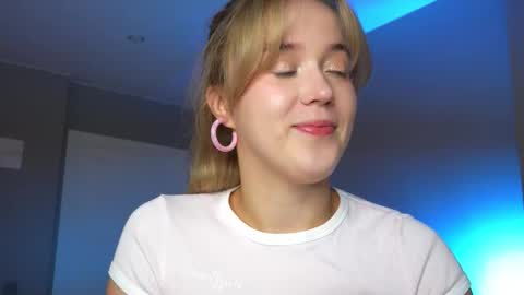 Snapshot of aluntick chatting on 11/28/25, 01:47 Amelia NEXT STREAM online show from 11/28/25, 01:47