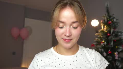 Snapshot of aluntick chatting on 12/19/25, 01:51 Amelia NEXT STREAM online show from 12/19/25, 01:51