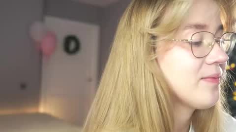 Snapshot of aluntick chatting on 01/12/26, 02:11 Amelia NEXT STREAM online show from 01/12/26, 02:11