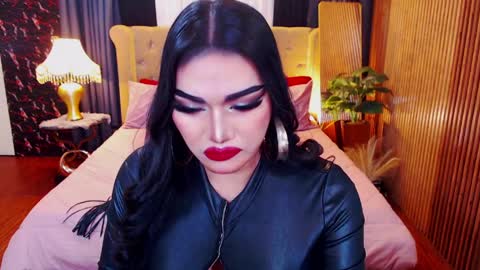 Alura Jhenson online show from 04/08/26, 10:37