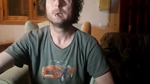 Snapshot of alvarooo1111 chatting on 10/19/25, 02:34 Balearicsex11 online show from 10/19/25, 02:34