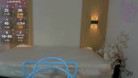 Snapshot of aly155 chatting on 03/26/26, 12:22 Aly online show from 03/26/26, 12:22