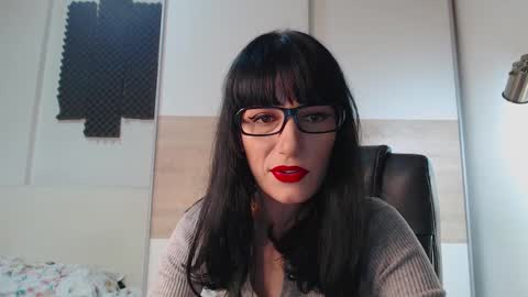 Alice online show from 02/07/26, 01:04