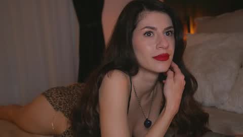 Snapshot of alyonaqueen_ chatting on 05/09/26, 07:52 Alyona online show from 05/09/26, 07:52