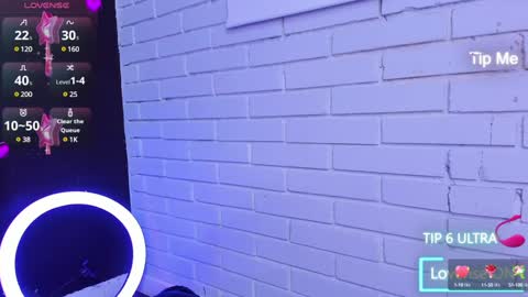 Snapshot of alys_molly chatting on 12/26/24, 02:16 sopie online show from 12/26/24, 02:16