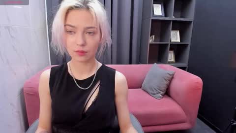 Alysia online show from 10/03/25, 02:03