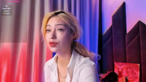 Alysia online show from 06/17/26, 01:45